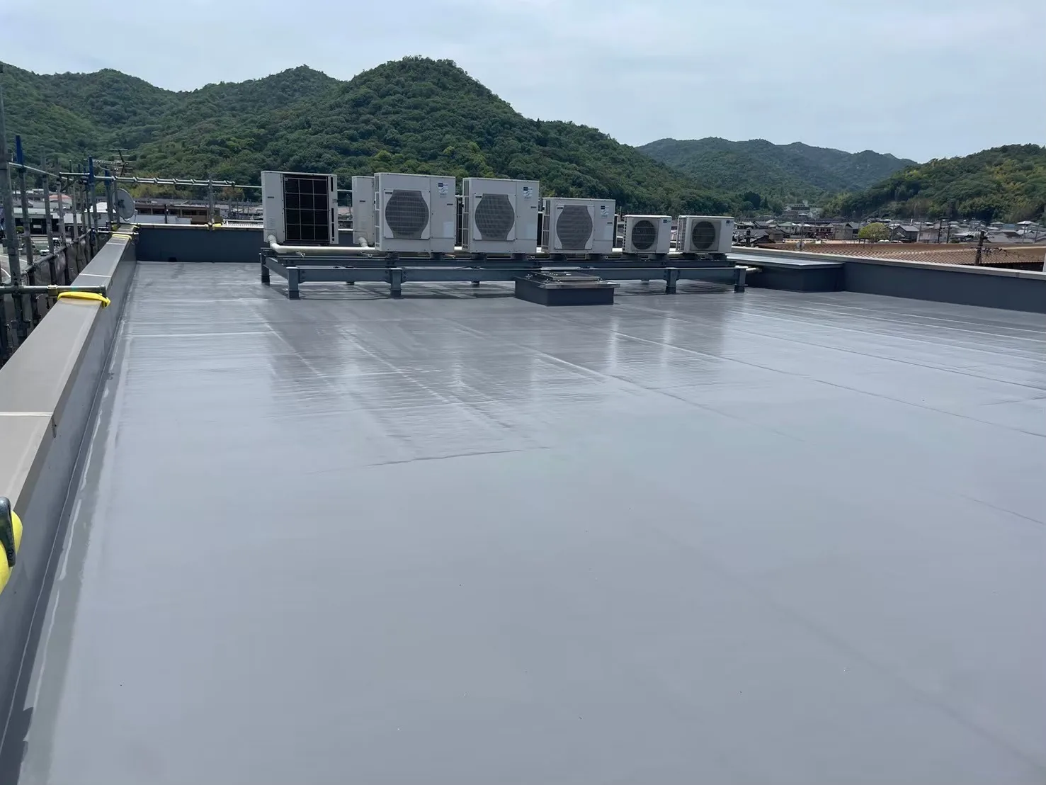 西宮市 商業施設 屋上防水工事 施工後